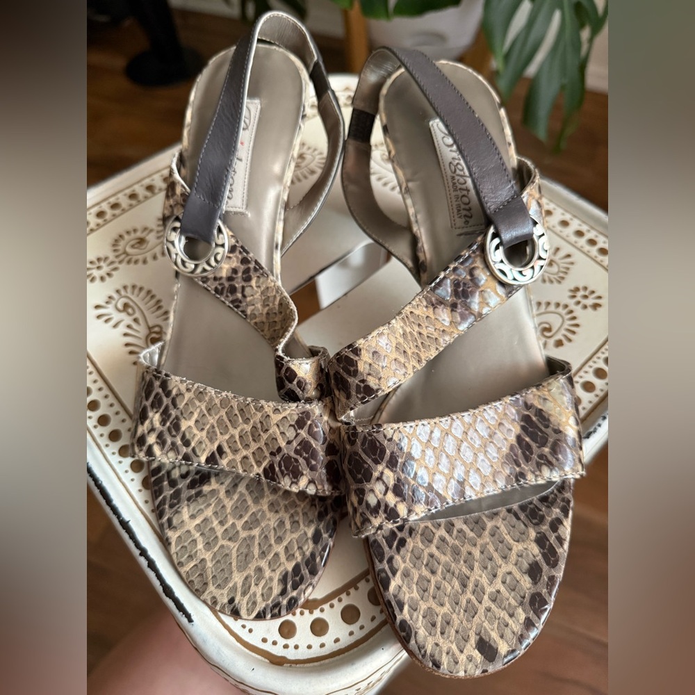Brighton Sandals Tan Black Snakeprint Slingback Slim Heel